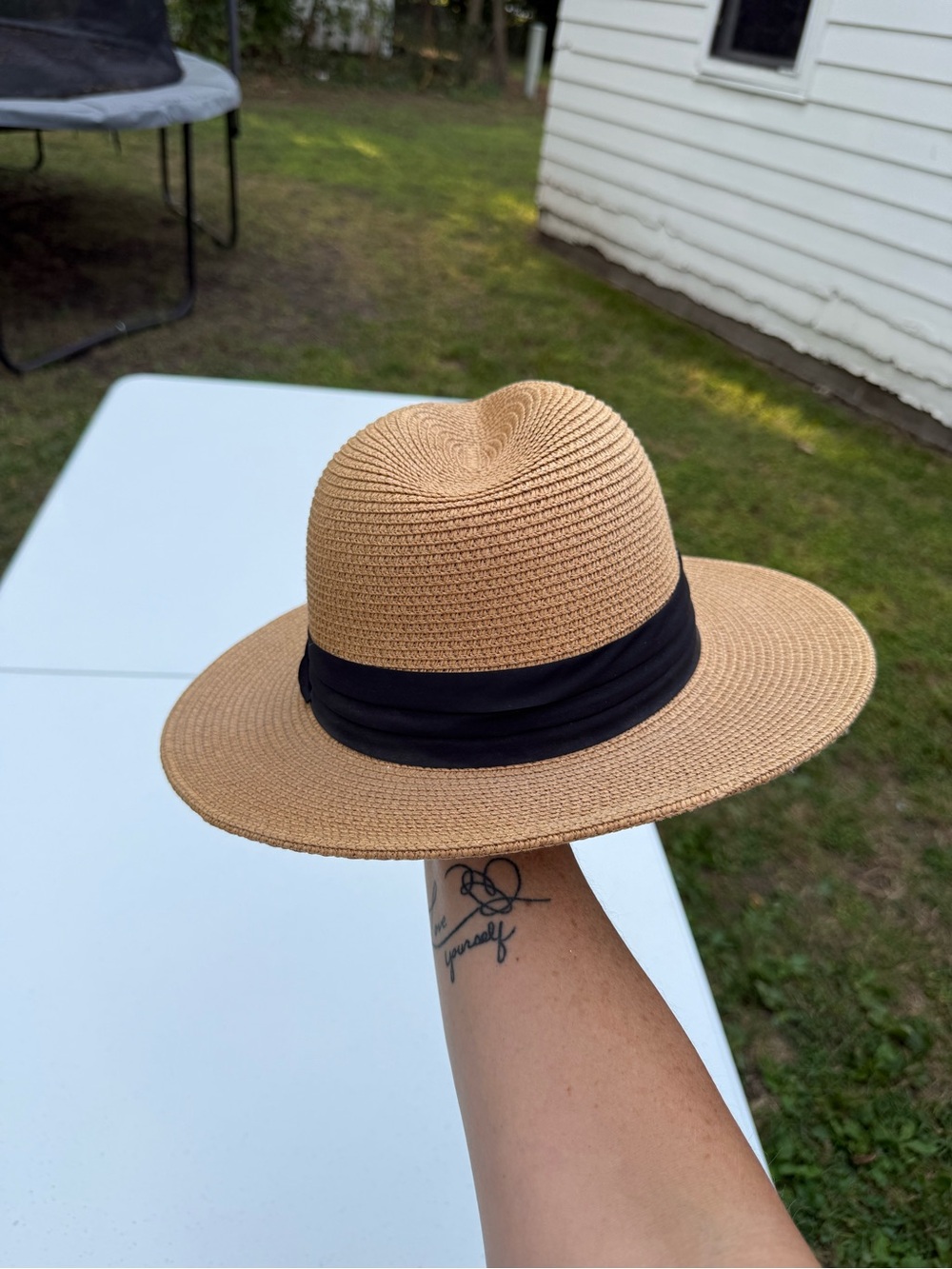 Women’s Tan Straw Fedora Hat with Black Band
